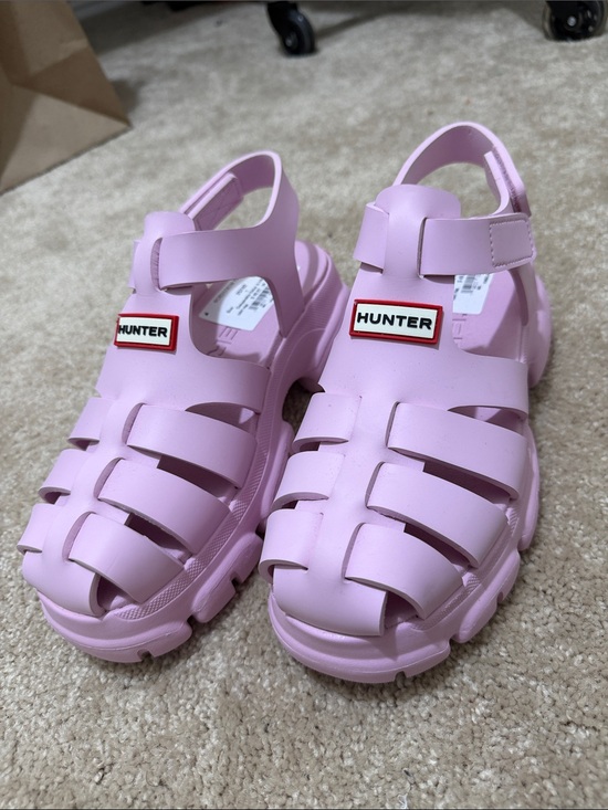 Hunter Shoes - Hunter Women’s Pink Jelly Fisherman Sandals